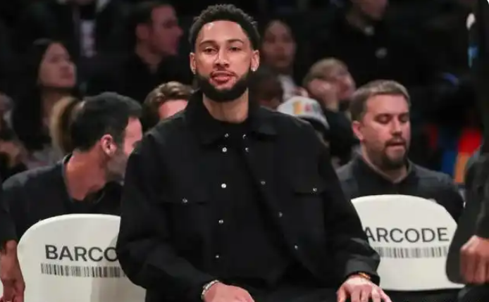 西蒙斯陷入低谷，欧文连败，国王球队命运悬念！